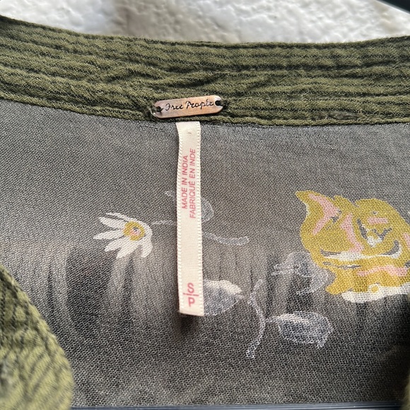 Free people too - Picture 3 of 5